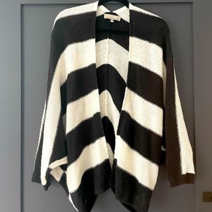 Black and White Current Affair sweater